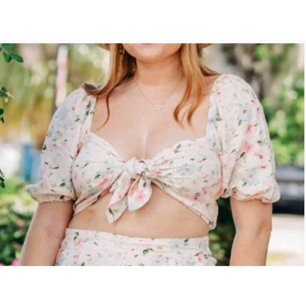 ABERCROMBIE & FITCH Women's MEDIUM Cropped Top Ditsy Floral Linen Puff Sleeve
